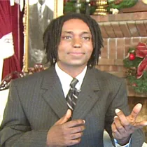 Rogelio Mills